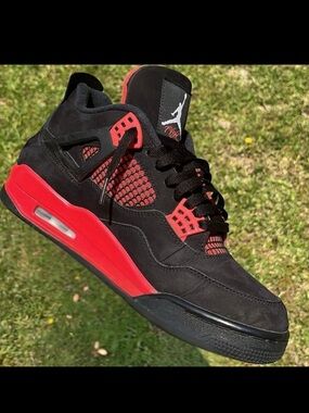 Jordan Mens Sneakers - Black and Red Retro Style